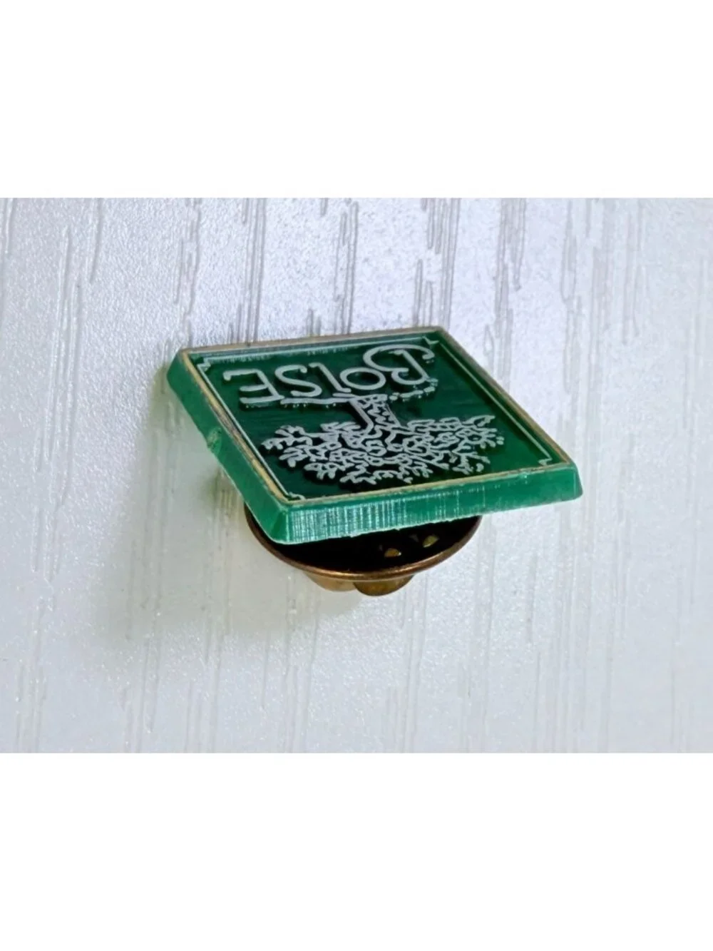 Boise Idaho Green Lapel Pin City of Trees Design Vintage Travel Souvenir